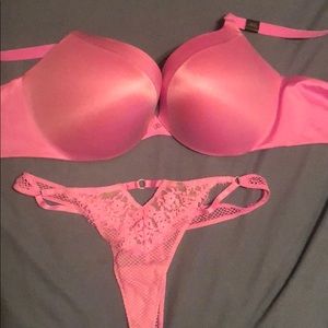 Bra and panty set panties are a medium